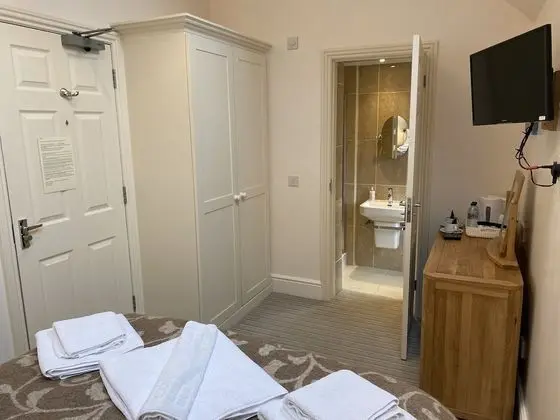 Luxury Tek Büyük Yataklı Oda, Banyolu/Duşlu