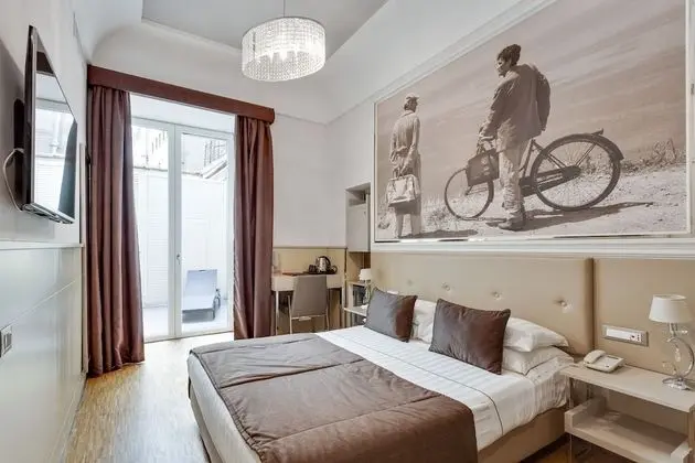 Comfort Tek Büyük veya İki Ayrı Yataklı Oda