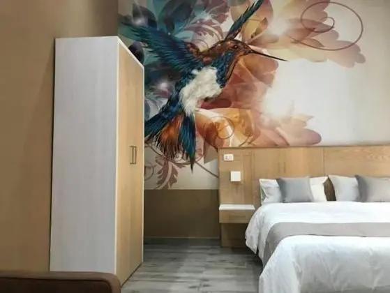 Junior Stüdyo Süit