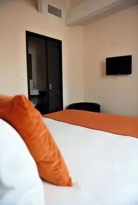 Comfort Tek Büyük Yataklı Oda, Bahçe Manzaralı