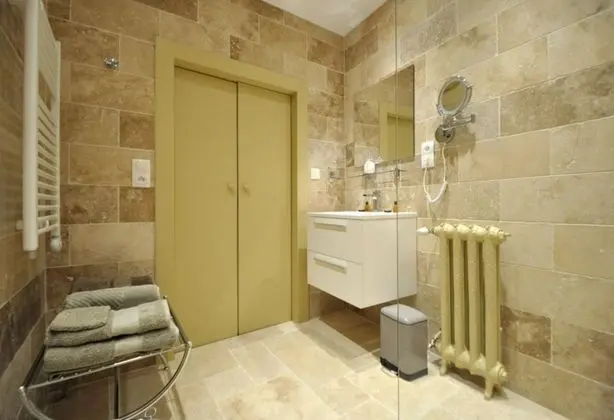 Deluxe Tek Büyük Yataklı Oda, Park Manzaralı (Chambre Eugénie)