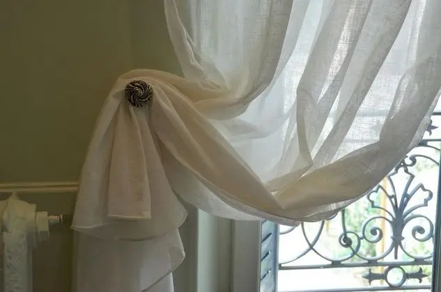 Superior Tek Büyük Yataklı Oda, Şehir Manzaralı (Chambre du Barry)