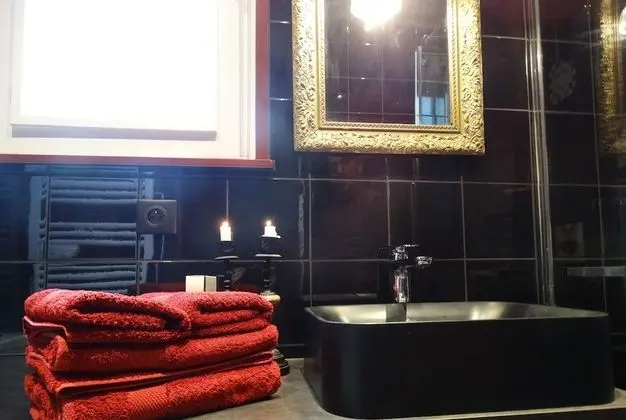 Deluxe Tek Büyük veya İki Ayrı Yataklı Oda, Zemin Kat (Chambre de Mme Doullys)