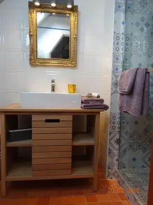 Deluxe Tek Büyük Yataklı Oda (Chambre d'Athanase)