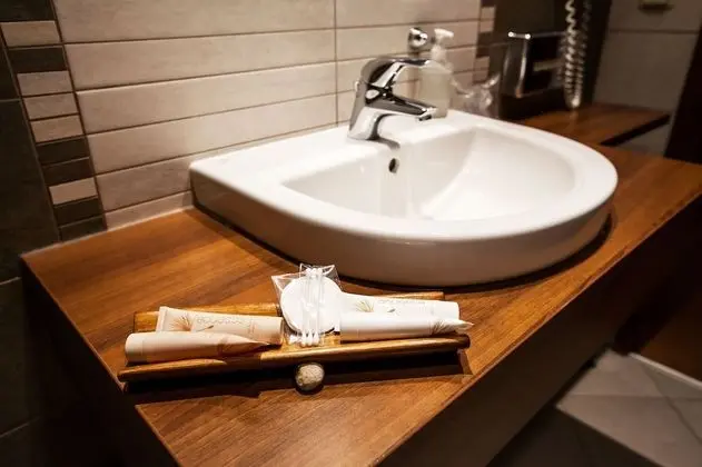 Junior Tek Büyük Yataklı Oda