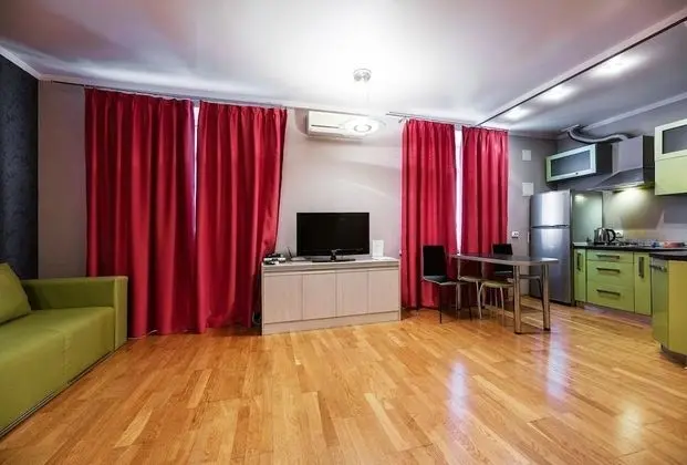 Standard Stüdyo, Balkon