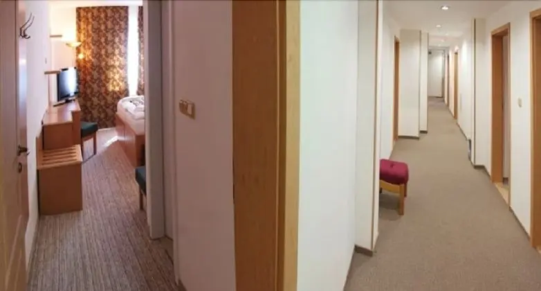 Tek Büyük Yataklı Oda (Small)