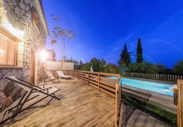 Villa, 2 Yatak Odası, Kişiye Özel Havuzlu