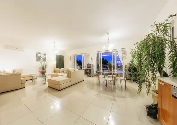 Apart Daire, 2 Yatak Odası, Kişiye Özel Havuzlu