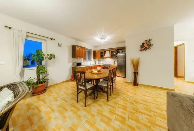 Apart Daire, 3 Yatak Odası, Deniz Manzaralı