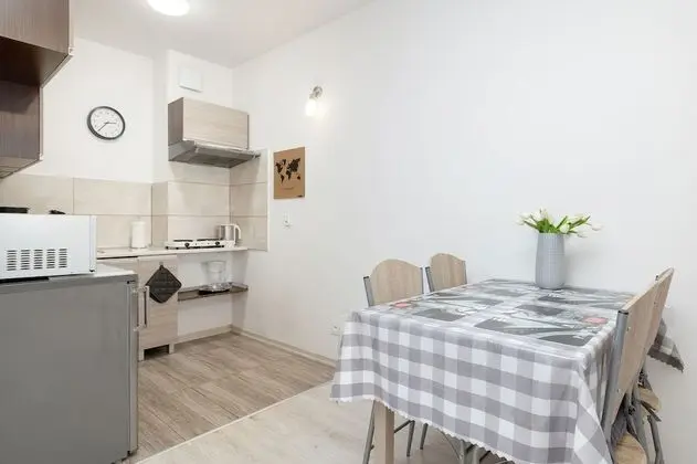 Apart Daire, 1 Yatak Odası, Mutfak