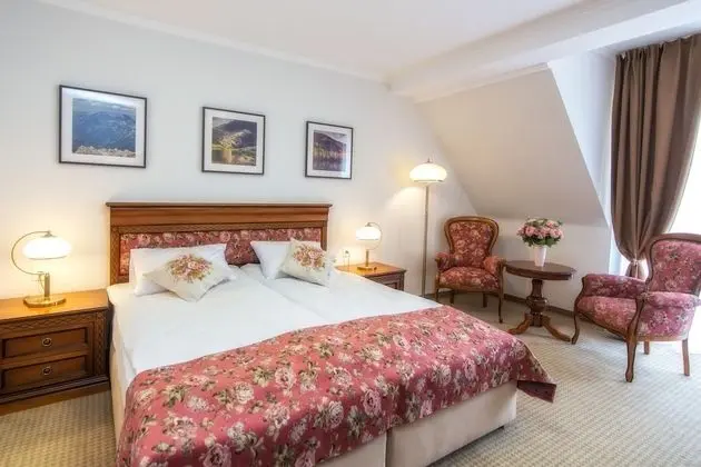 Superior Tek Büyük veya İki Ayrı Yataklı Oda