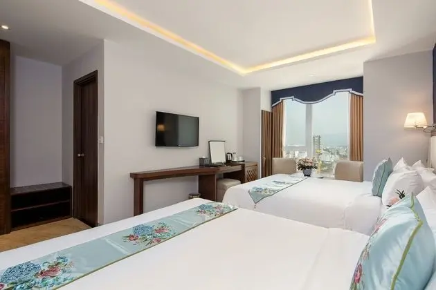 Deluxe Twin Room City View