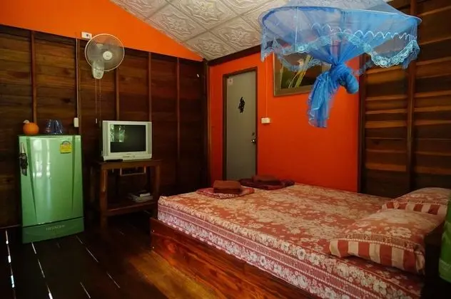 Fan Bungalow