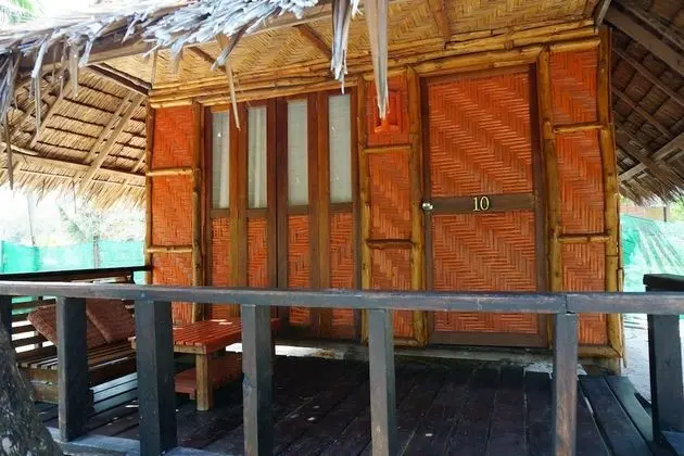 Standard Fan Bungalow