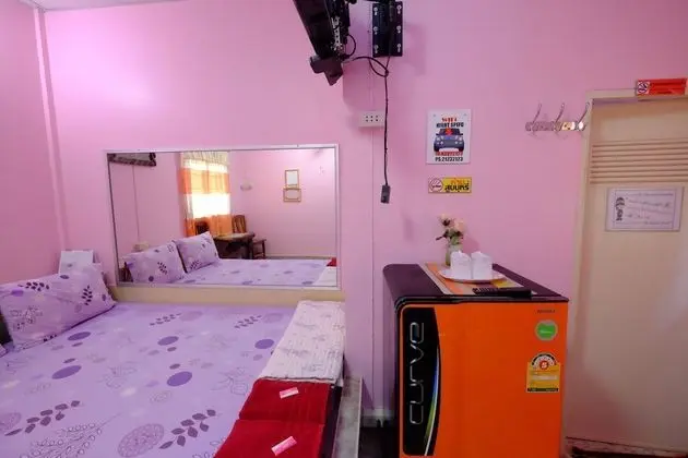 Standard Tek Büyük Yataklı Oda