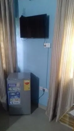 Economy Tek Büyük Yataklı Oda