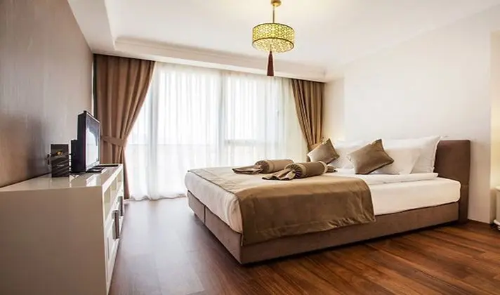 Residence Suit