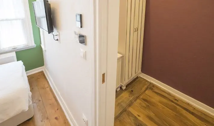 Deluxe Single Room