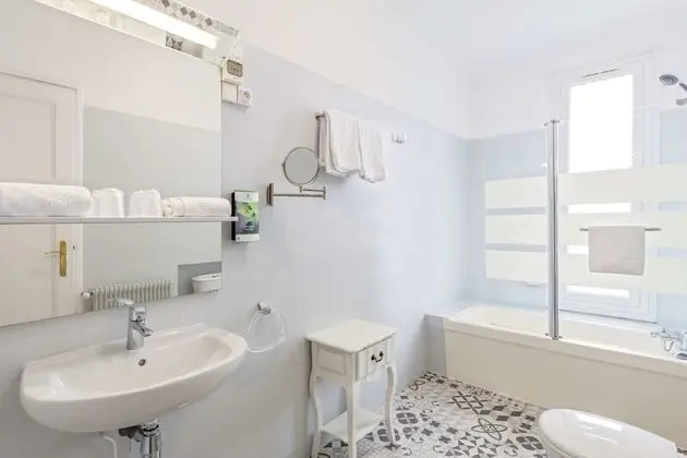 Superior Oda, 1 Büyük (Queen) Boy Yatak, Sigara İçilmez