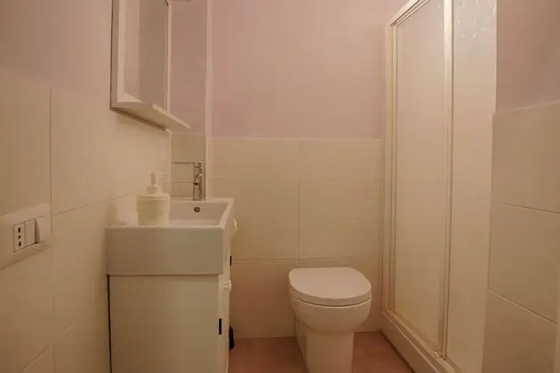 Tek Büyük Yataklı Oda (private external bathroom)
