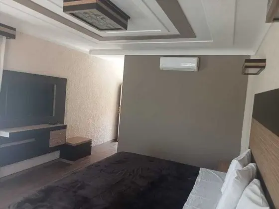 Standard Oda, 1 En Büyük (King) Boy Yatak