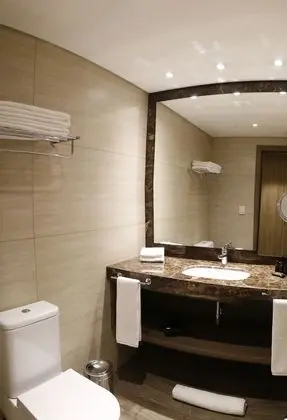 Junior Süit, Şehir Manzaralı