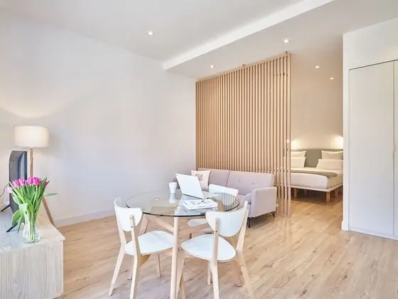 Suite Matrimonial (Cama de Matrimonio + Sofá Cama)