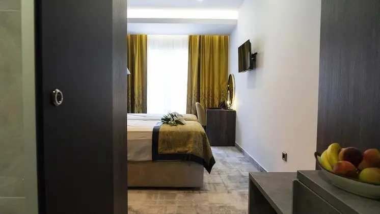 Deluxe İki Ayrı Yataklı Oda (105)