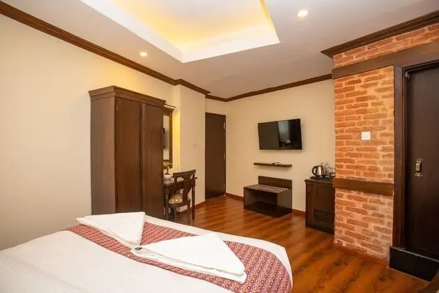 Deluxe Tek Büyük veya İki Ayrı Yataklı Oda