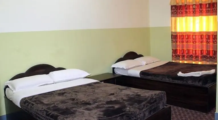 Standard Tek Büyük veya İki Ayrı Yataklı Oda