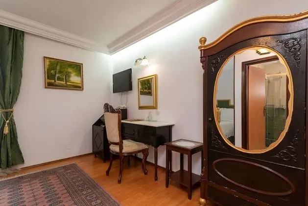 Standard Tek Büyük Yataklı Oda