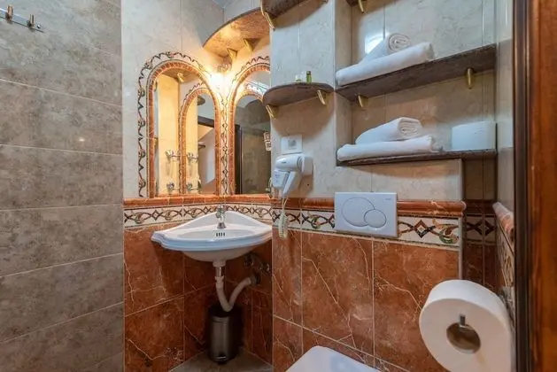 Standard Tek Büyük Yataklı Oda