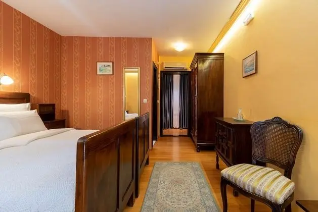 Superior Tek Büyük Yataklı Oda