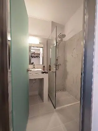 Tek Kişilik Oda