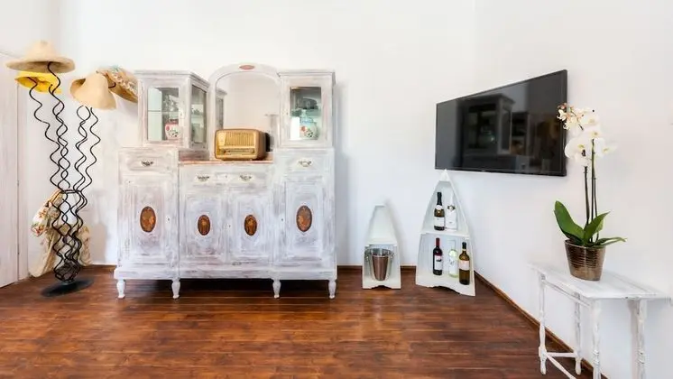 Nereus Suite with Private Hot Tub