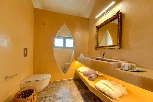 Nereus Suite with Private Hot Tub