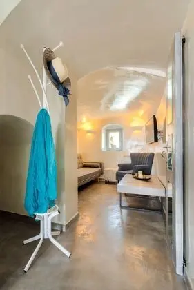 Thetis Suite with Private Hot Tub