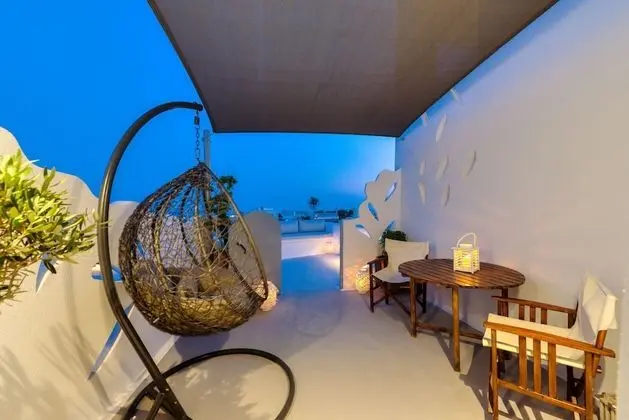 Thetis Suite with Private Hot Tub