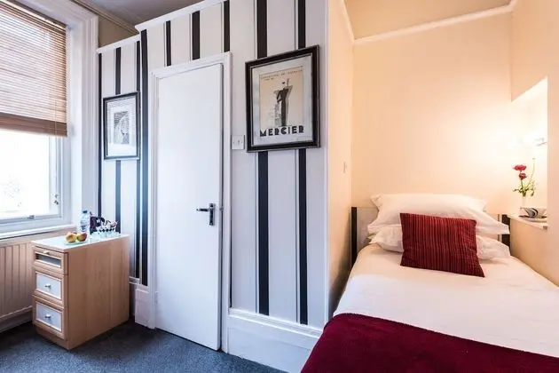 Single en-suite