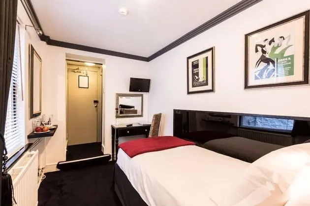 Single en-suite