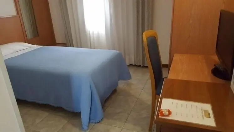 Economy Tek Kişilik Oda