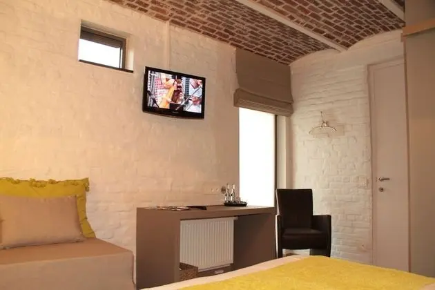 Comfort Tek Büyük Yataklı Oda