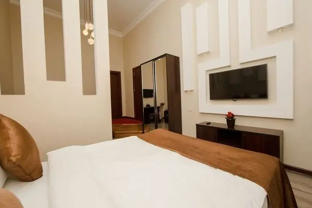 Junior Stüdyo Süit, 1 Büyük (Queen) Boy Yatak ve Çekyat, Balkon
