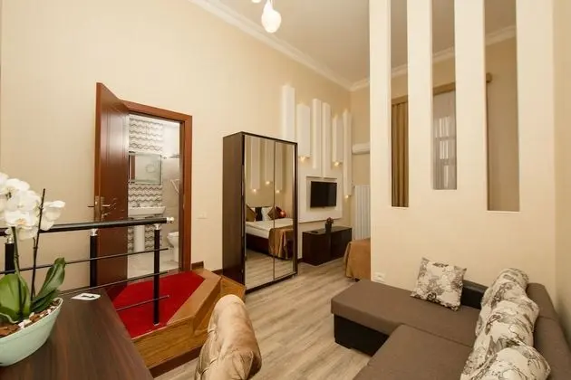 Junior Stüdyo Süit, 1 Büyük (Queen) Boy Yatak ve Çekyat, Balkon