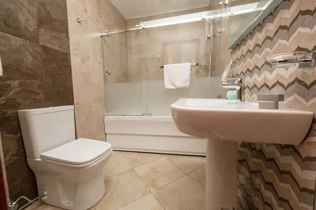 Junior Stüdyo Süit, 1 Büyük (Queen) Boy Yatak ve Çekyat, Balkon
