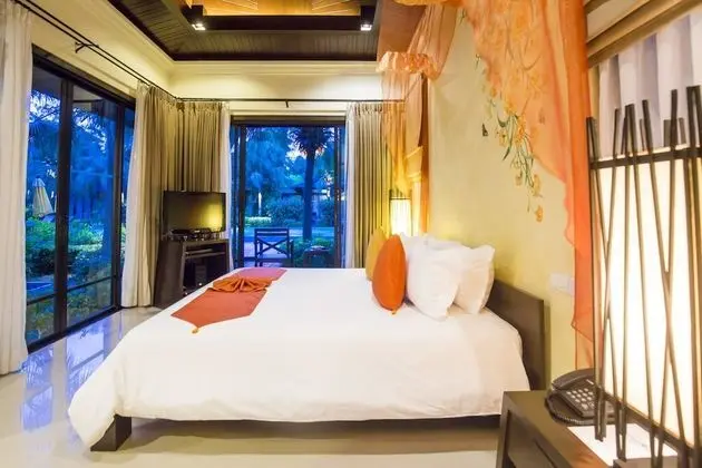 Pool Front Villa
