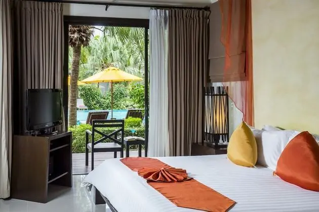 Pool Front Villa