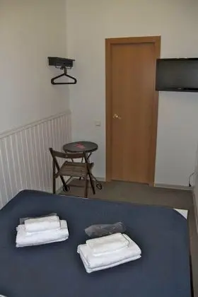Economy Üç Kişilik Oda, Ortak Banyo