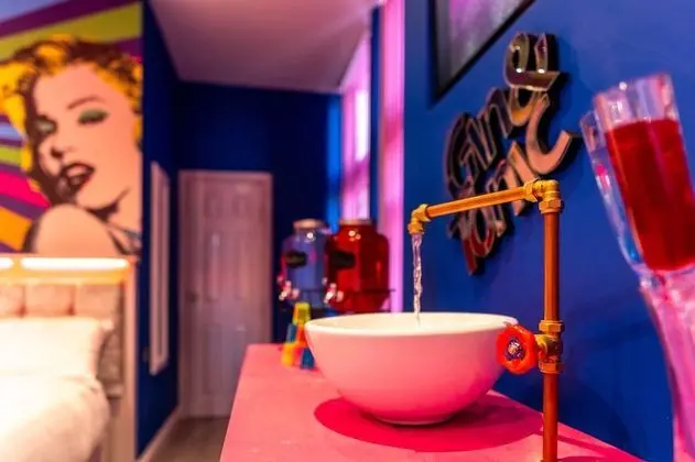 Deluxe Apart Daire, Banyolu/Duşlu, Şehir Manzaralı (80's Cocktail Room)